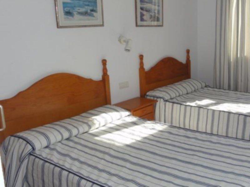 Apartamentos Estrella De Mar โรเกตัสเดมาร์ ภายนอก รูปภาพ